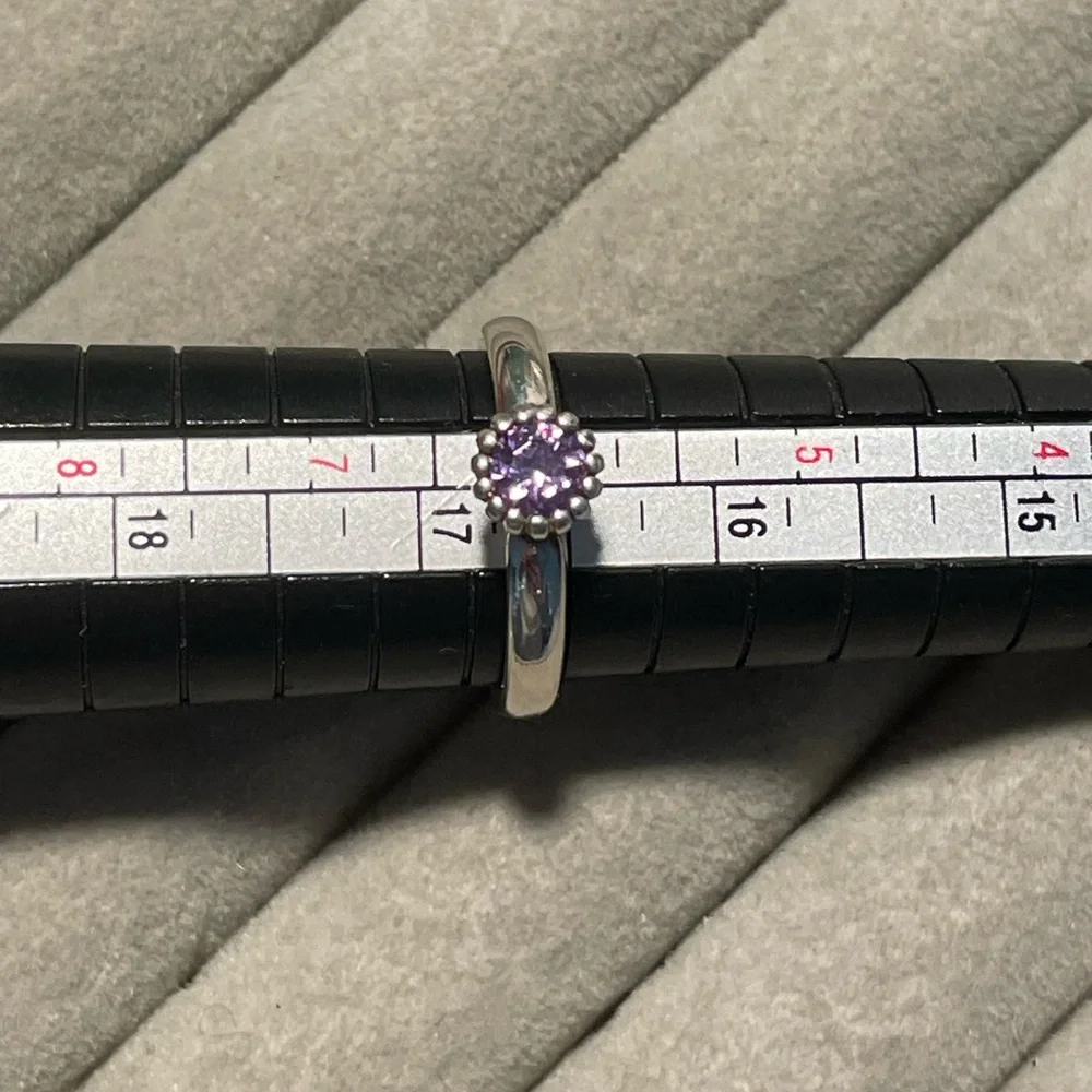 NWOT Elegant Silver and Purple Gemstone Ring - Picture 6 of 6
